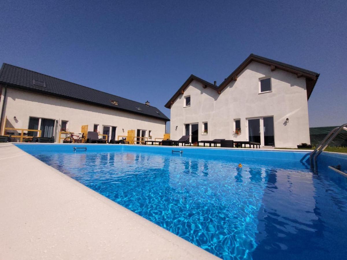 Apartamenty U Hanysa Niechorze Bagian luar foto